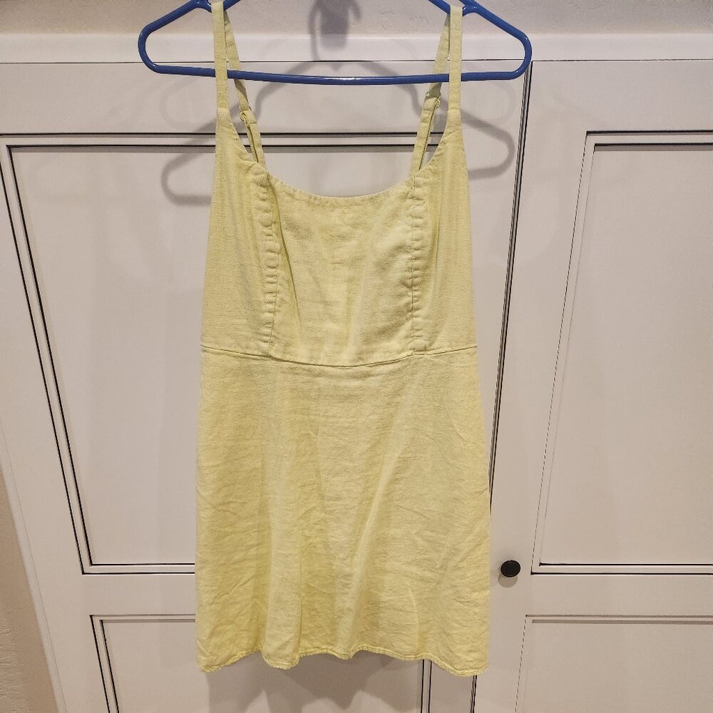 Size Medium Old Navy Dress